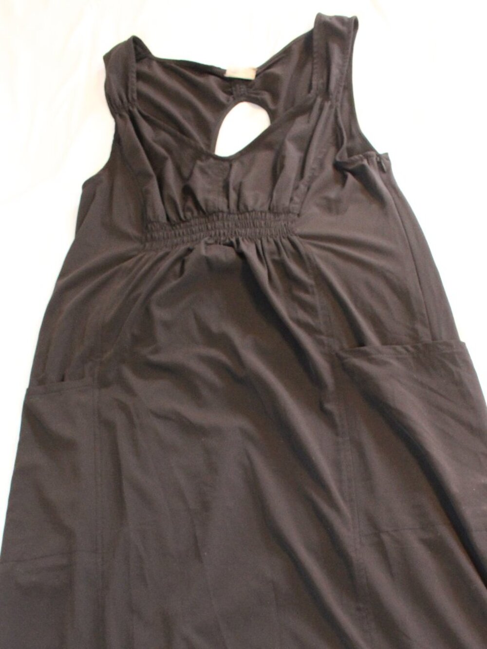 Athleta Sleeveless Knee-length Black Dress Keyhole Back Pockets